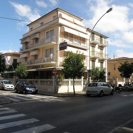Hotel Kim Viareggio Exterior photo